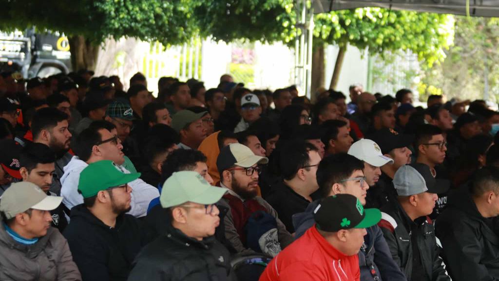 Taller Vidas en Ruta congrega a miles de motoristas | Álex Meoño