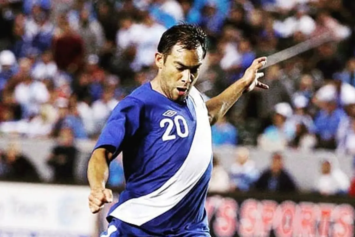 Carlos Ruiz es el máximo goleador de la Selección de Guatemala 