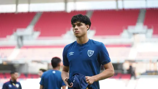 World Soccer sitúa a Olger Escobar en la élite de las promesas globales