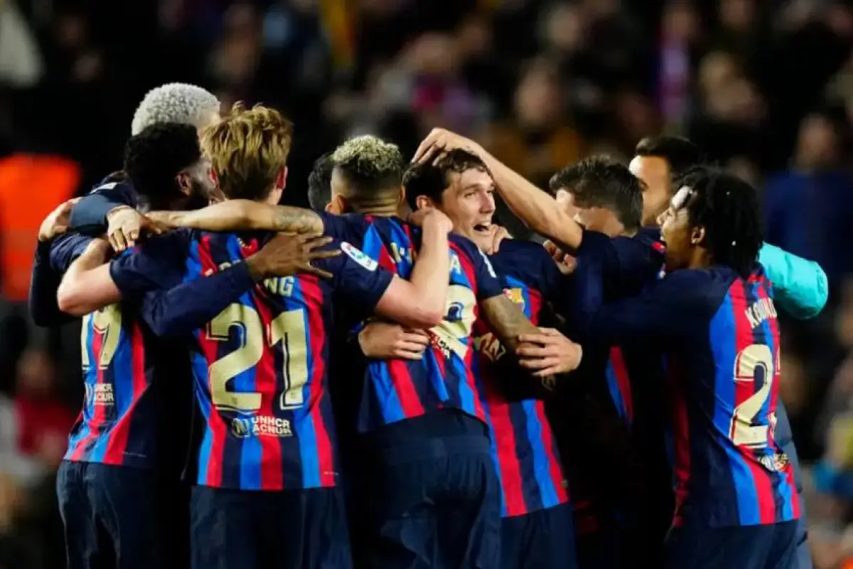 Barcelona sancionado por la UEFA al incumplir con el 'fair paly' financiero 