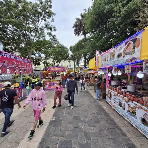 El Parque Centenario alberga la Feria del Cerrito del Carmen en una inédita edición de 2025. ,Álex Meoño.