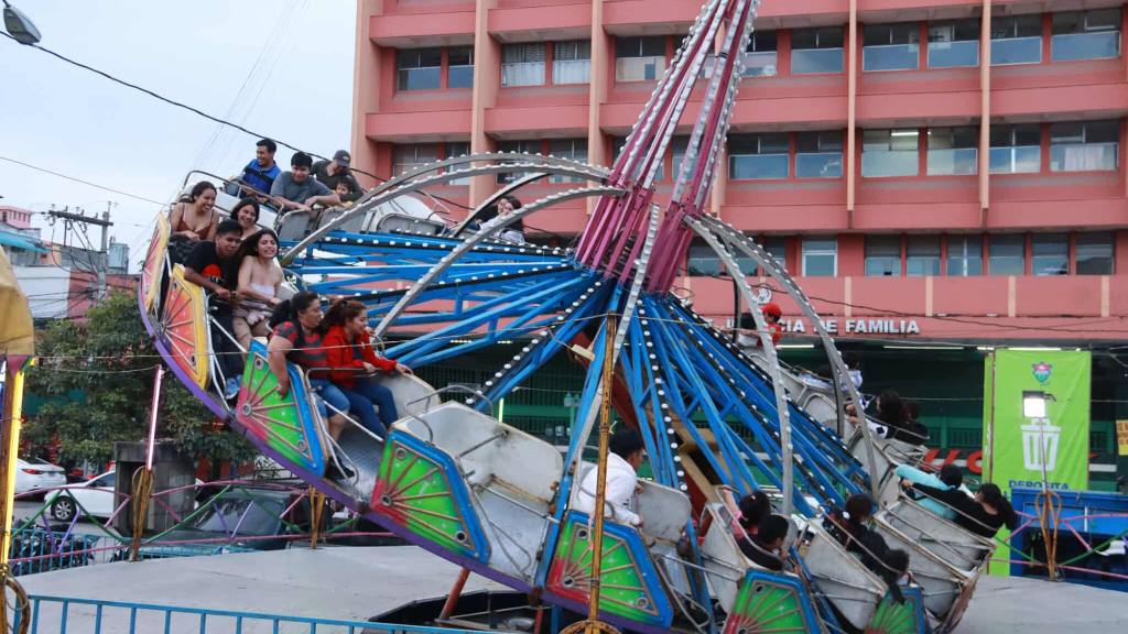 Las risas y la diversión engalanan la Feria del Cerrito | Álex Meoño