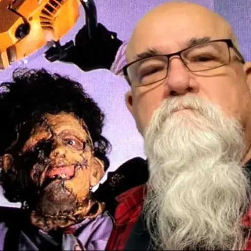 Bob Elmore ,Redes sociales