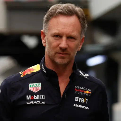 Christian Horner es despedido de Red Bull Racing - EFE