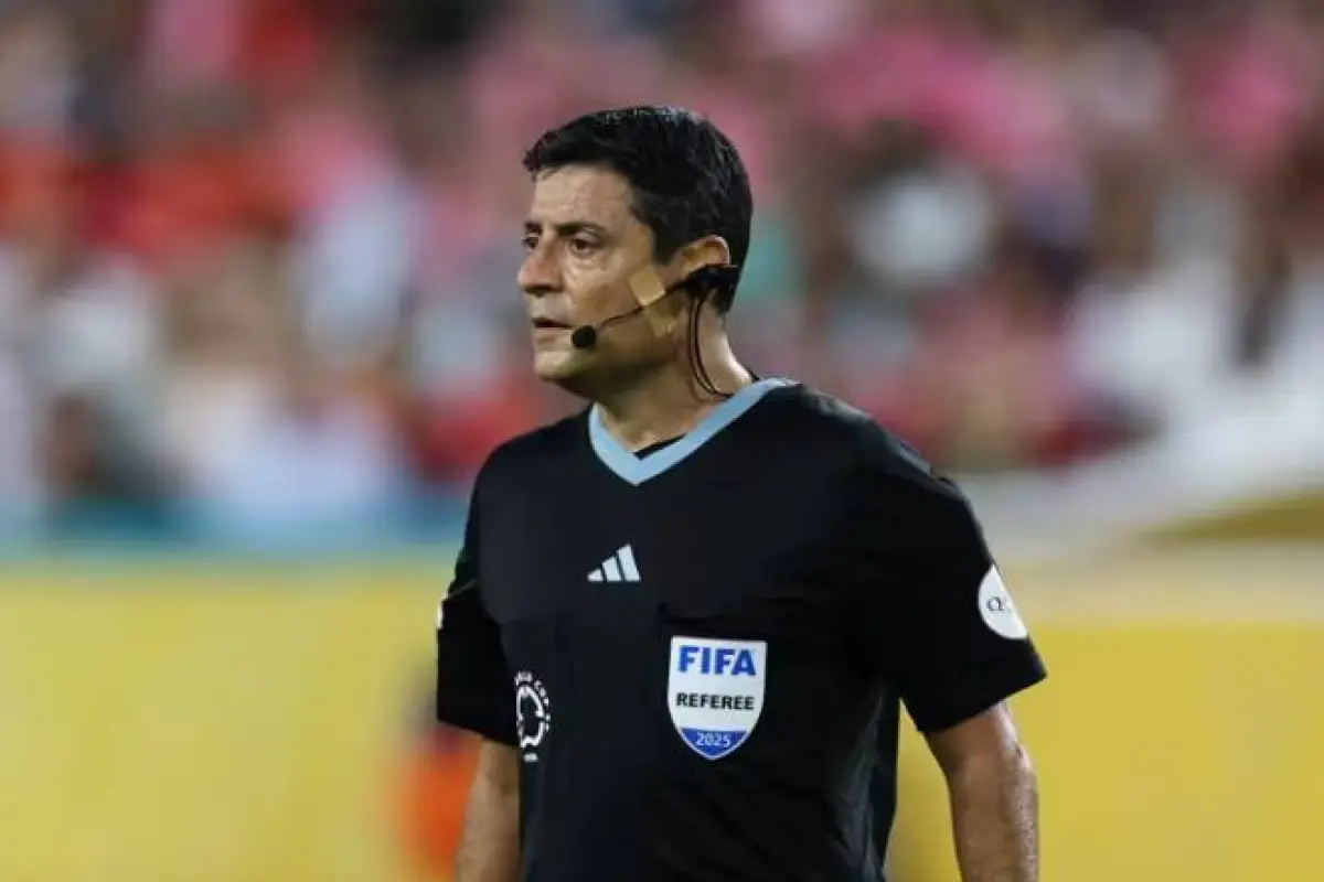 La IFAB autoriza el uso de cámaras corporales en árbitros - FIFA