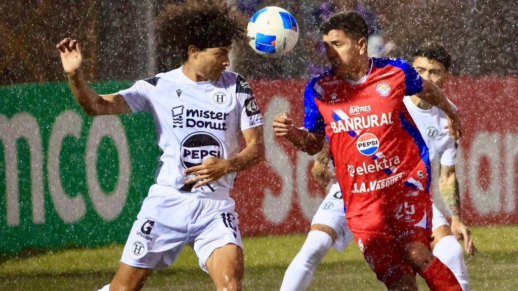 Partido entre Hércules y Xelajú MC por la primera jornada de la Copa Centroamericana 2025 | INDES
