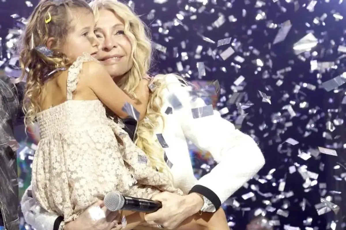 Cris Morena, Instagram