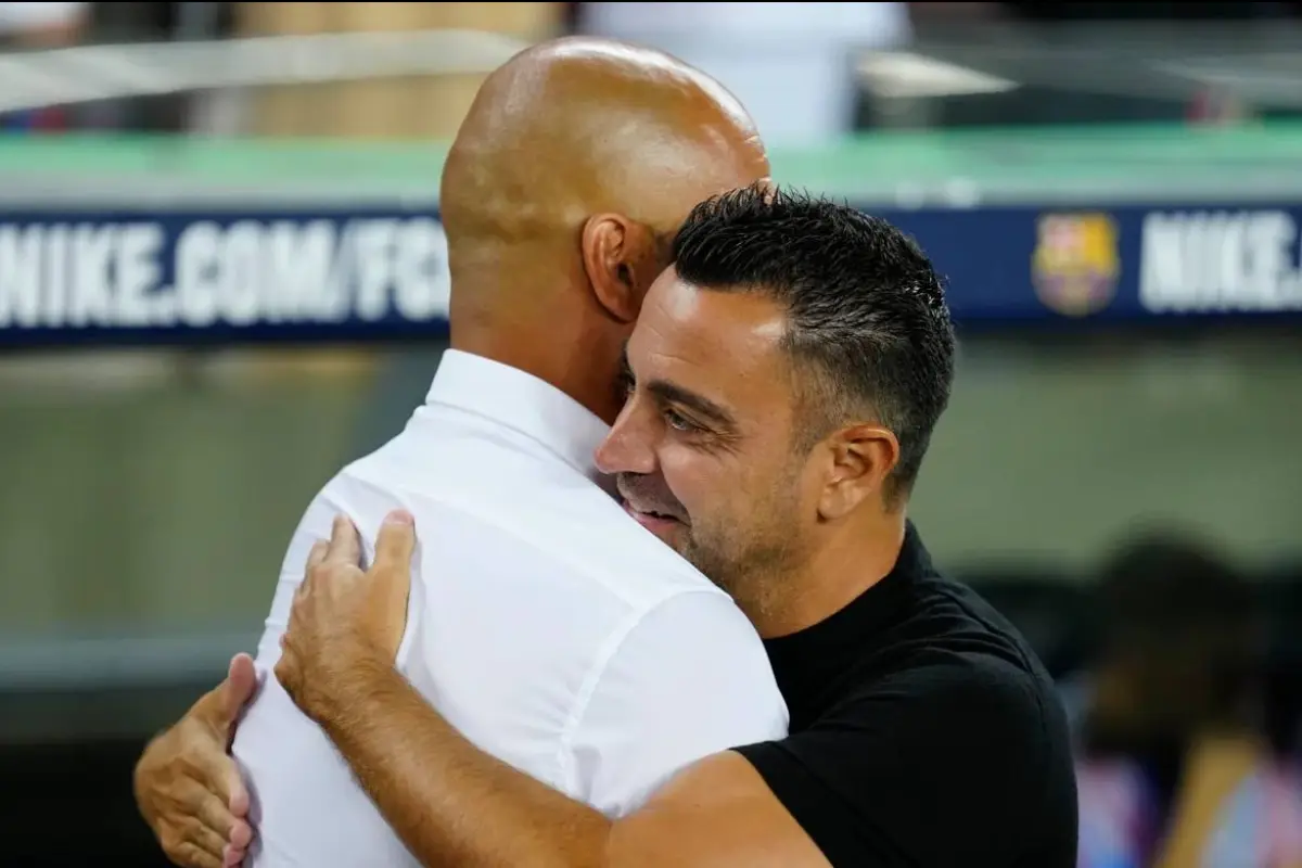 La federación india recibió correos falsos con supuestas solicitudes de Xavi Hernández y Pep Guardiola para dirigir la selección - EFE