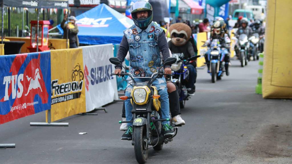 Celebran el Día del Motorista con caravana en la ciudad | Álex Meoño