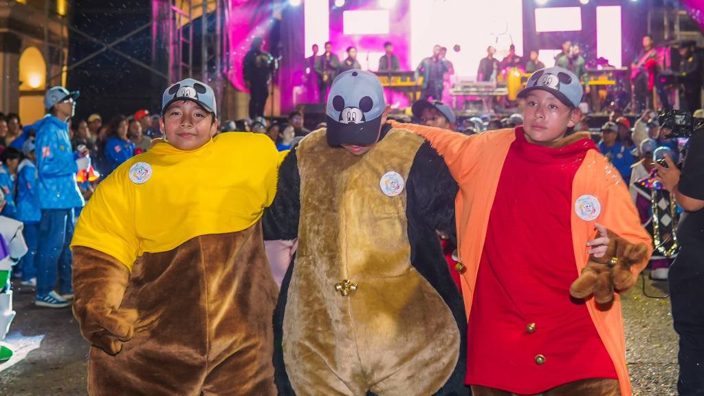 El convite infantil de Santo Domingo alegró el Parque de Mixco. | Cortesía