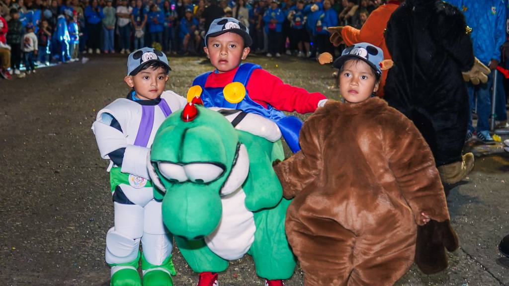 El convite infantil de Santo Domingo alegró el Parque de Mixco. | Cortesía