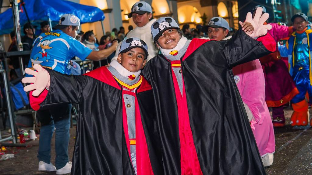 El convite infantil de Santo Domingo alegró el Parque de Mixco. | Cortesía