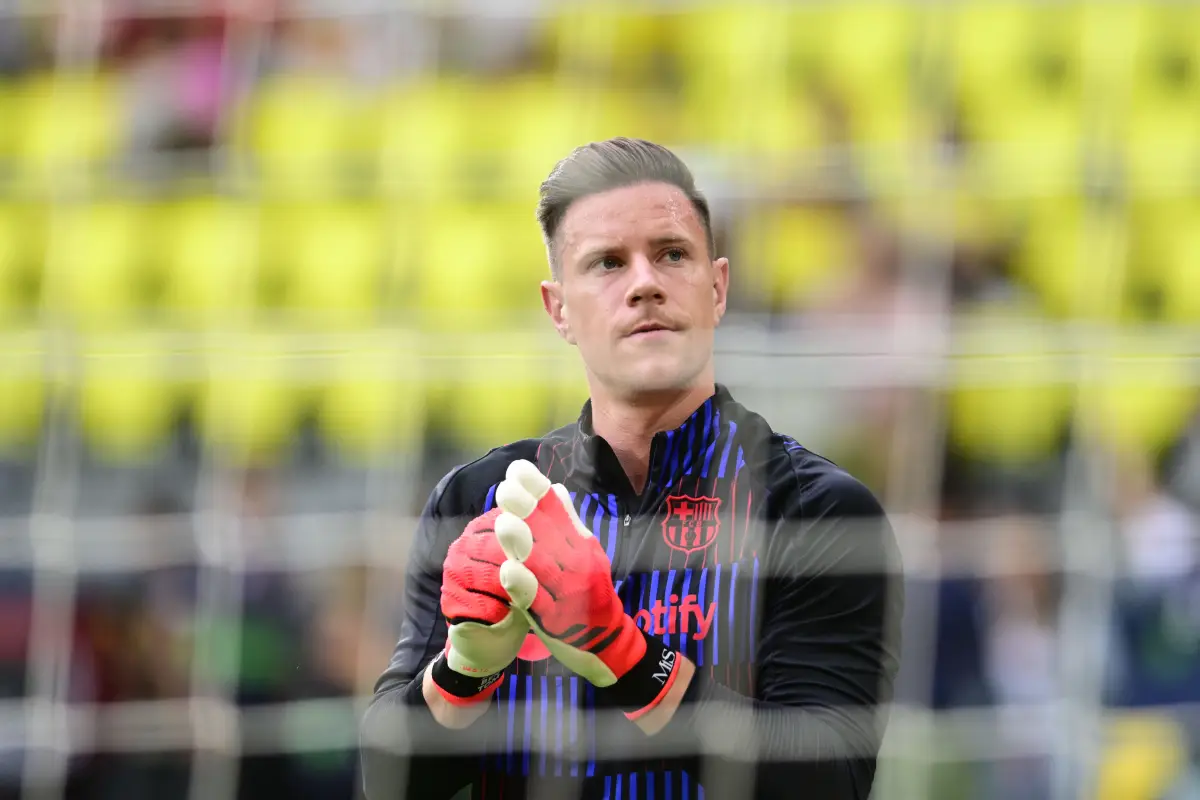 Ter Stegen será operado de la espalda y estará tres meses de baja 