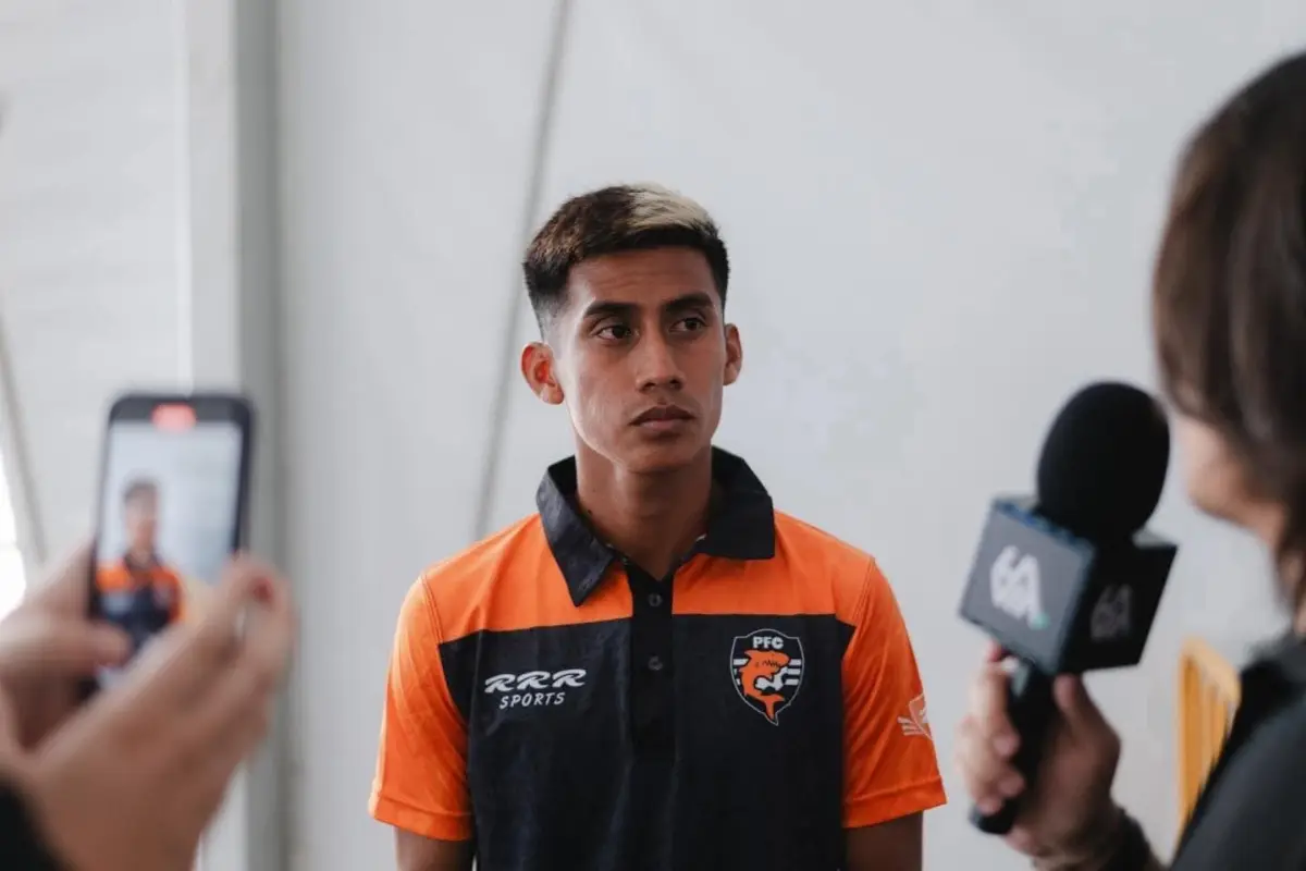 Nelson Andrade busca debutar en el futbol costarricense 