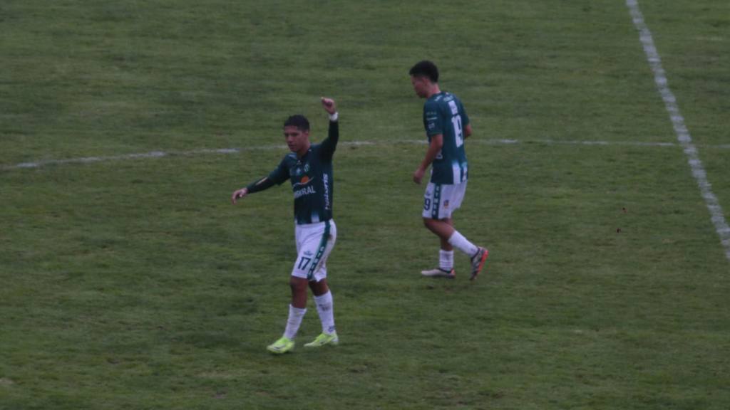 Apertura 2025: Xelajú ante Antigua | Wilber Colloy