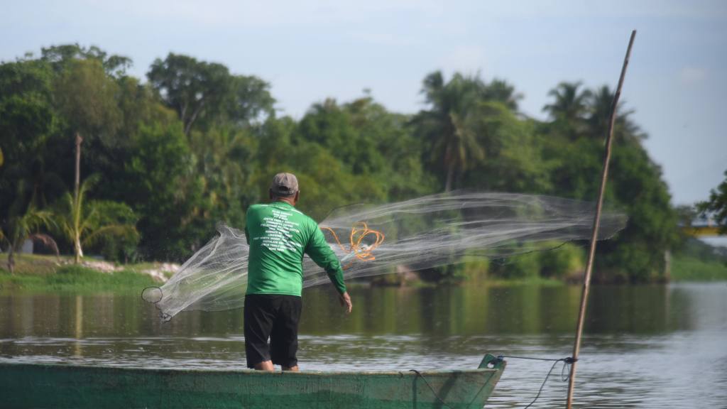  | Omar Solís, Emisoras Unidas 