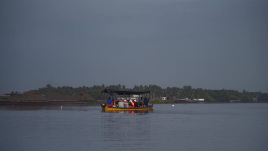  | Omar Solís, Emisoras Unidas 
