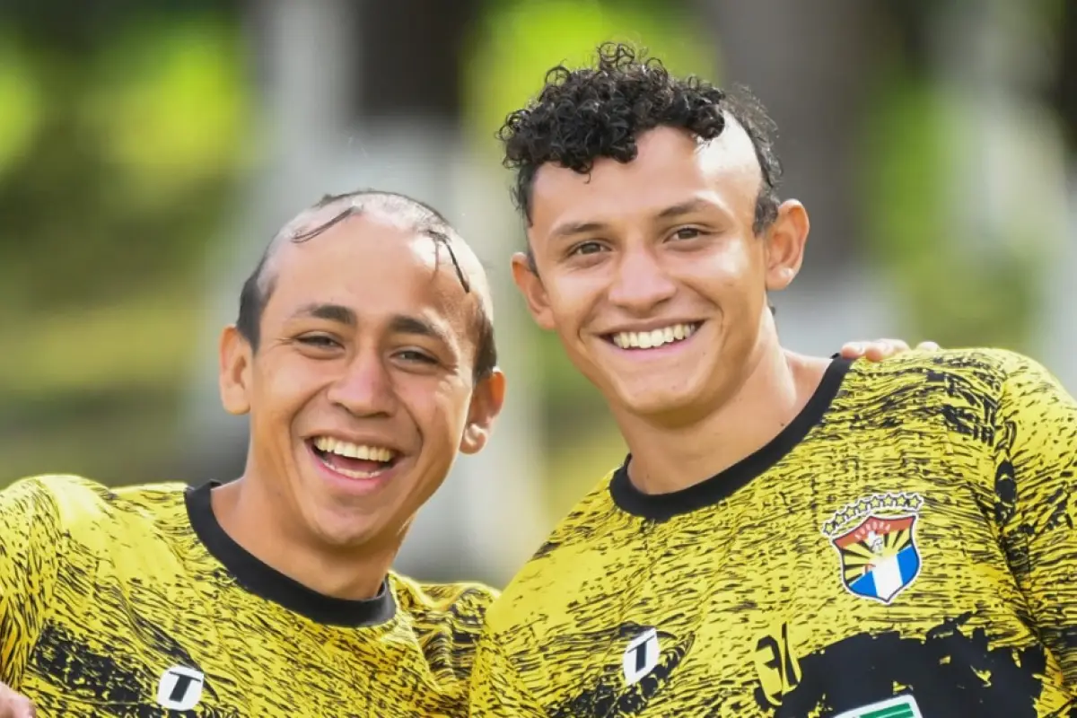 Dentro de la convivencia del Aurora, se dio el famoso corte de cabello 