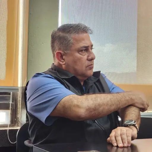 Exdiputado Juan Pablo Urrea ,Ángel Oliva