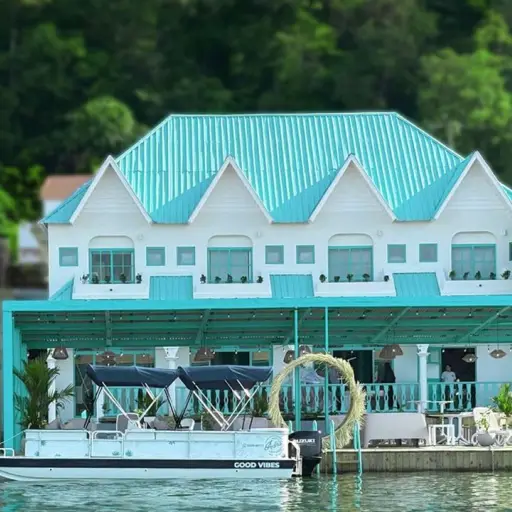 ADRA Petén ,Cortesía