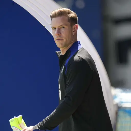 Ter Stegen es operado con éxito de sus problemas lumbares - EFE