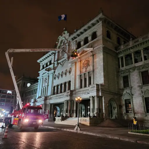 . ,Bomberos Voluntarios