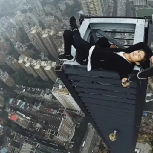 Wu Yongning - Hombre Araña Chino ,Redes sociales