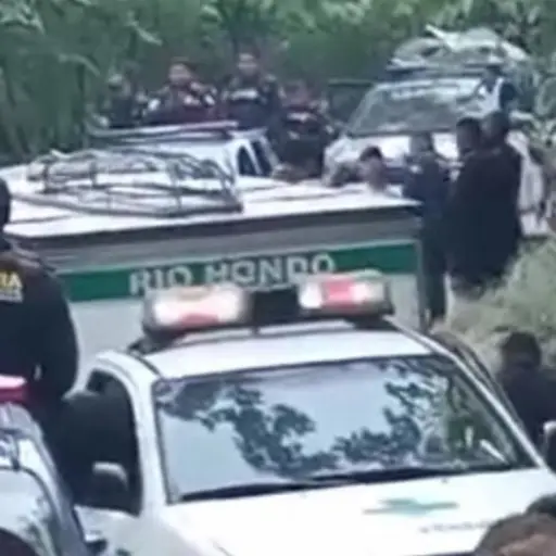 En el lugar del enfrentamiento murieron tres personas. ,Bomberos Municipales Departamentales