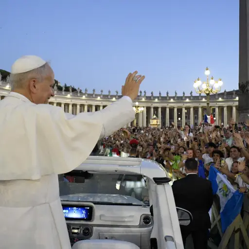 Papa León XIV en la Plaza de San Pedro ,EFE