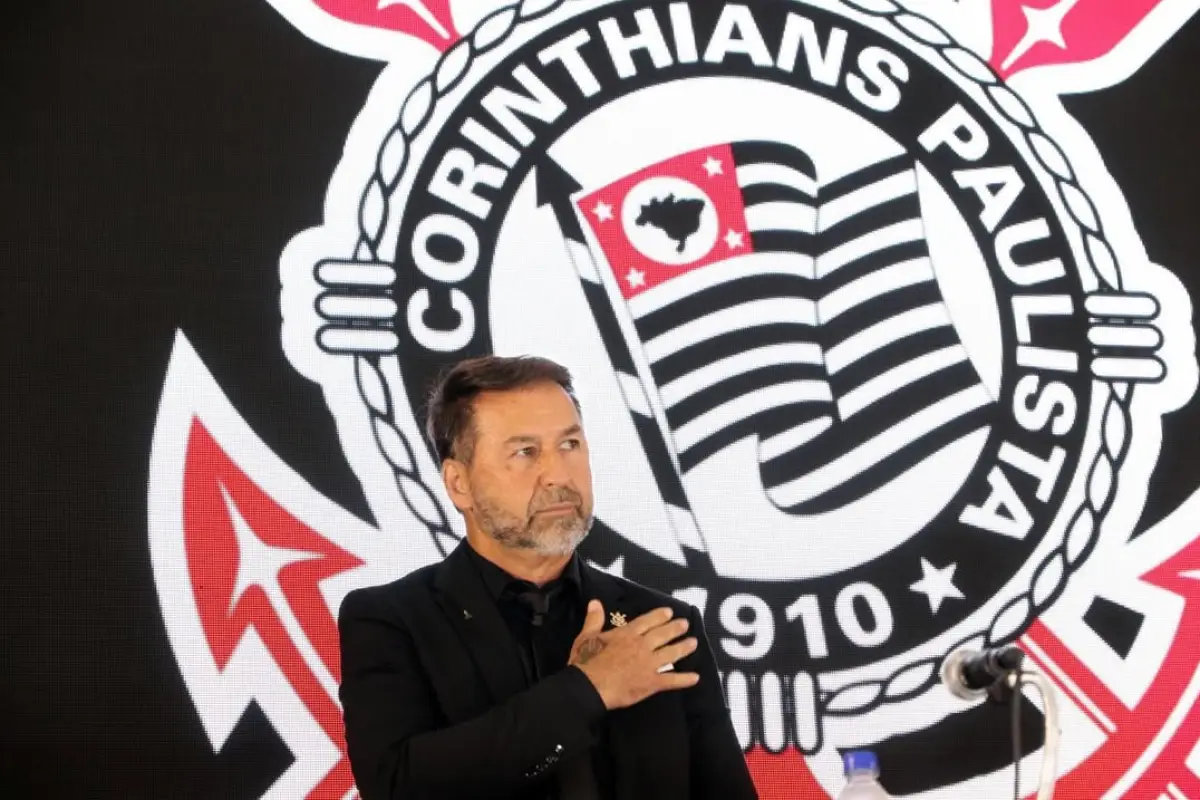 Destituyen al presidente del Corinthians por corrupción - instagram @augustomelooficial