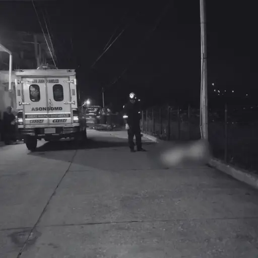 Los cuerpos de rescate lamentaron la muerte de cinco personas que viajaban en motocicleta. ,Bomberos Municipales Departamentales. 