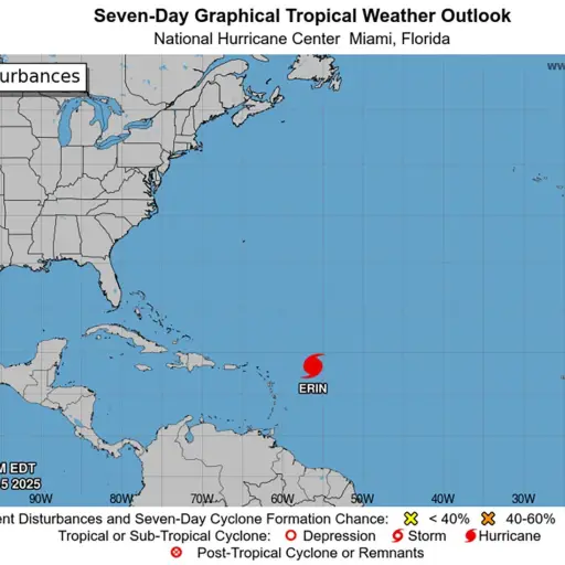 Imagen tomada de la página oficial del Centro Nacional de Huracanes que muestra el mapa de la tormenta tropical Erin en el Atlántico , EFE/ Centro Nacional de Huracanes