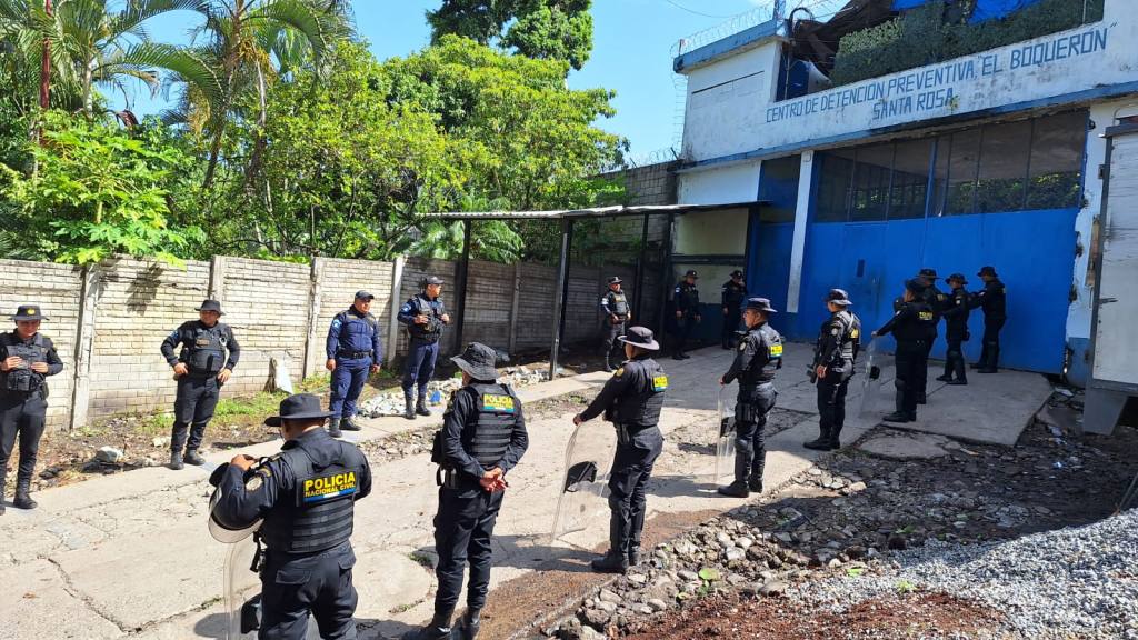 PNC refuerza su presencia en las cárceles a nivel nacional  | PNC de Guatemala