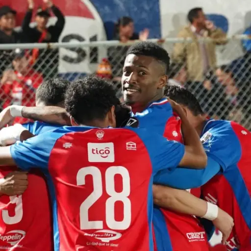 Xelajú golea en casa y suma segundo triunfo en el Apertura 2025 