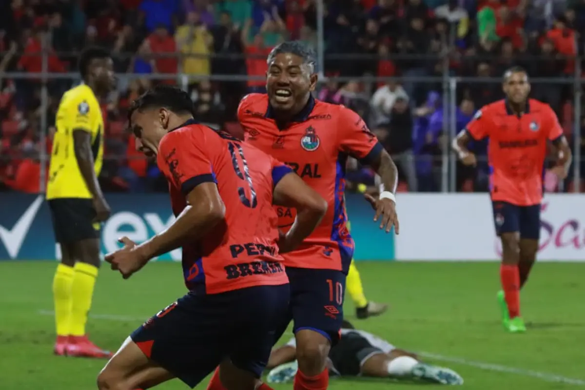 Pedro Altán fue declarado mejor Jugador del Partido 