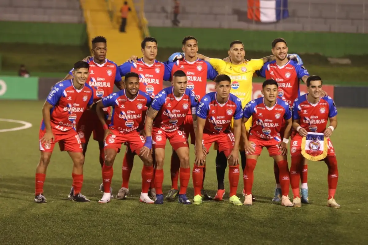 Xelajú clasifica a cuartos de final de Copa Centroamericana 2025 