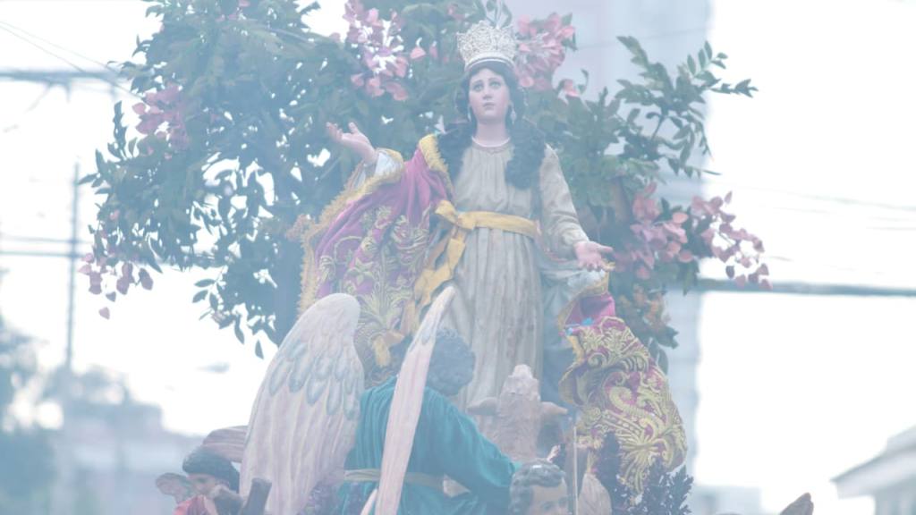 Virgen de la Asunción realiza solemne recorrido desde zona 2 | Alex Meoño