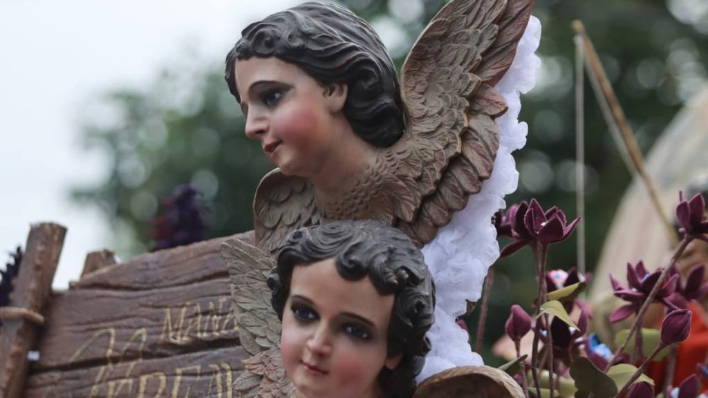 Virgen de la Asunción realiza solemne recorrido desde zona 2 | Alex Meoño