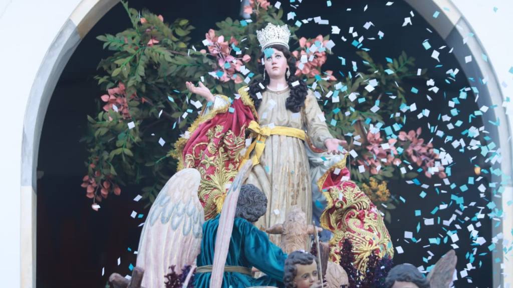 Virgen de la Asunción realiza solemne recorrido desde zona 2 | Álex Meoño