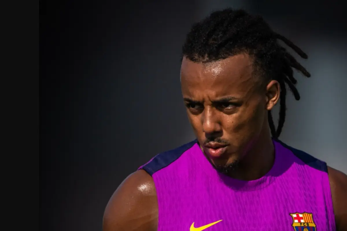 Jules Koundé renueva con Barcelona hasta 2030