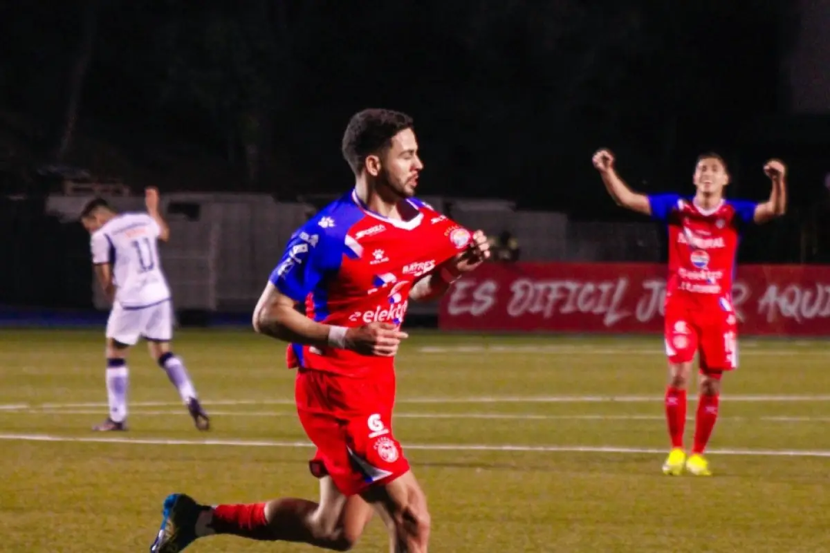 Xelajú y Pedro Báez destacan con los goles en Copa Centroamericana 2025
