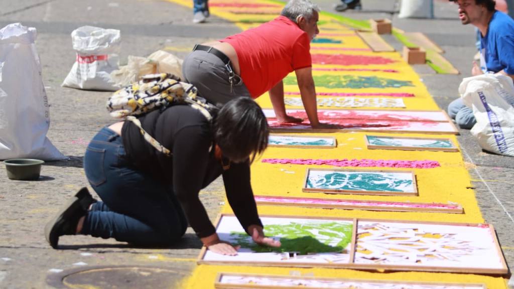 Los toritos le ponen color al Día de la Virgen de Asunción | Álex Meoño