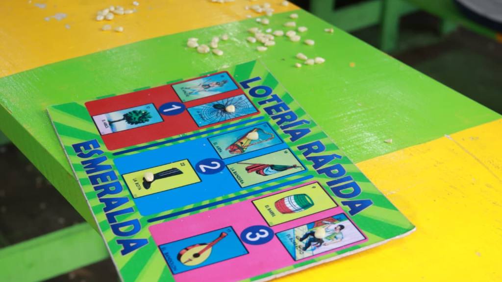 Guatemaltecos disfrutan de la Feria de Jocotenango 2025 | 