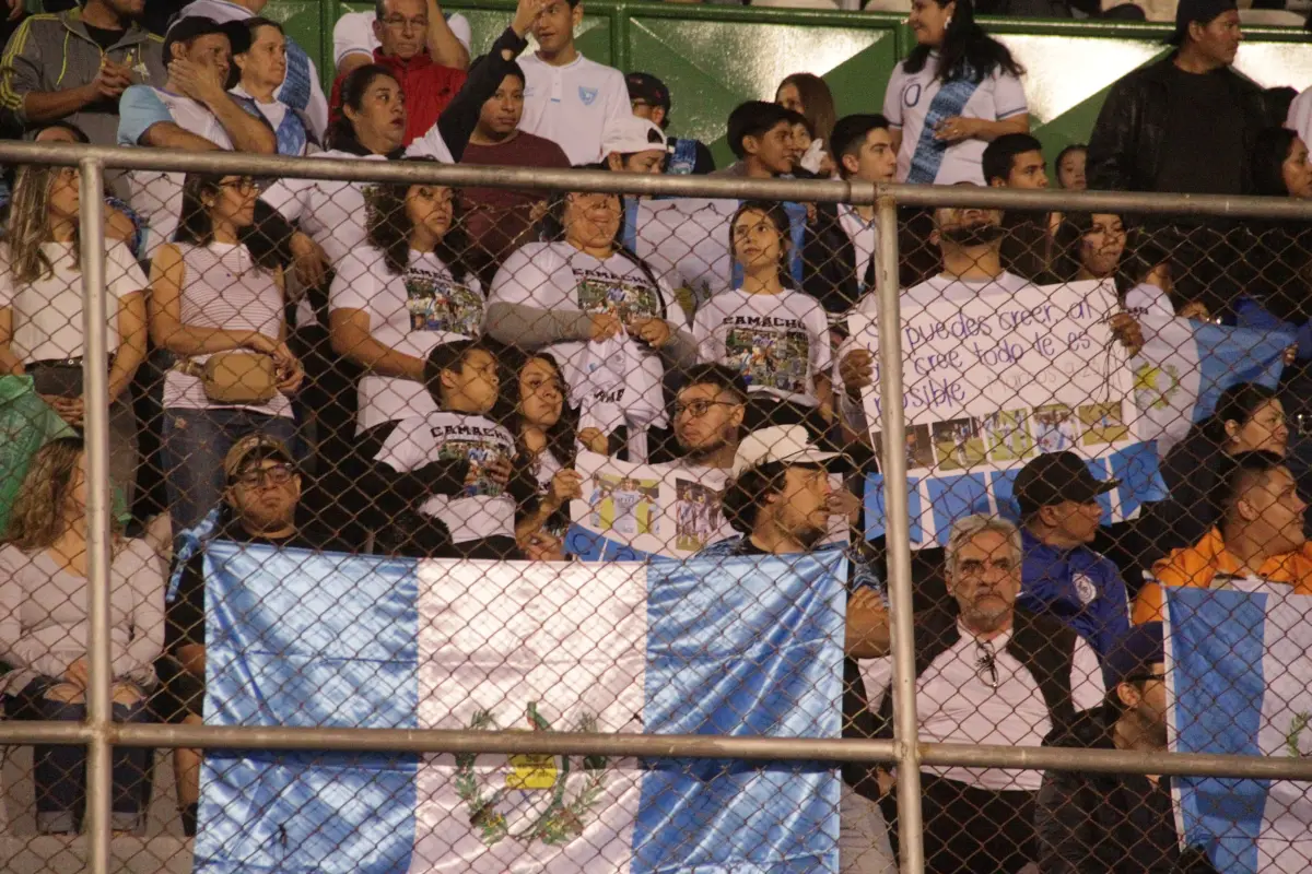 Aficionados se quejan de venta de boletos para el Guatemala-El Salvador 