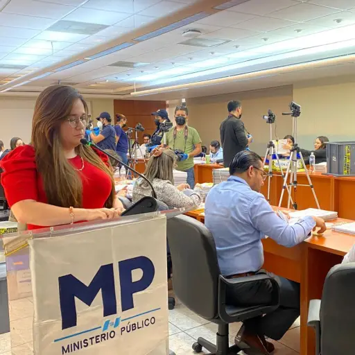 La fiscal de FECI, Leonor Morales, brinda detalles sobre la devolución de cajas electorales al TSE. ,Omar Solís/Emisoras Unidas