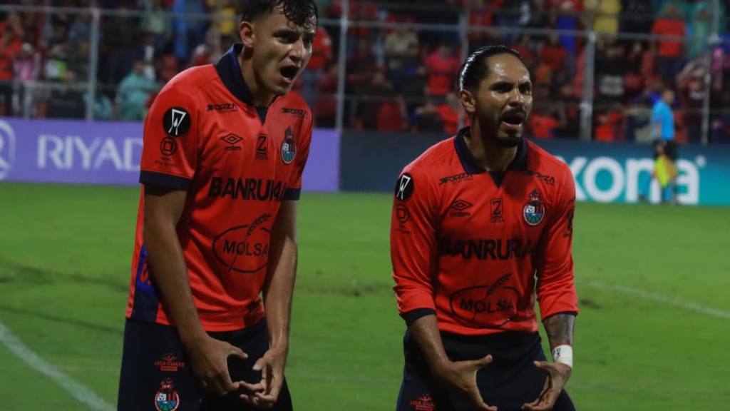 Celebración de José Martínez y José Morales | Alex Meoño