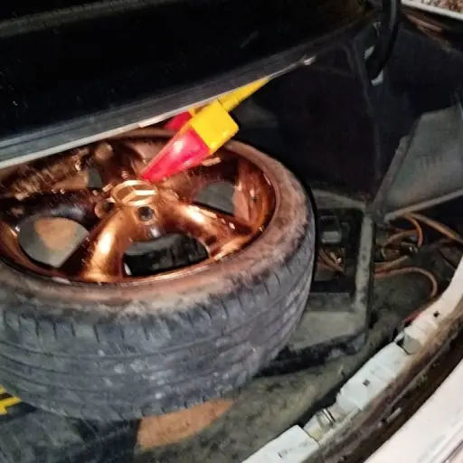  Intentó llevarse un cepo tras quitarlo de su carro en Antigua Guatemala. ,PMT Antigua Guatemala.