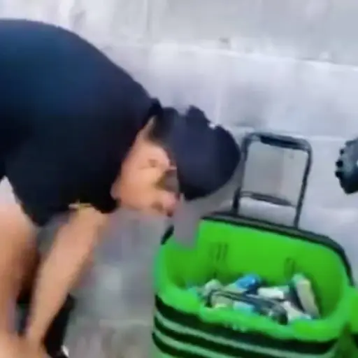 Video viral captado en supermercado  ,Redes sociales