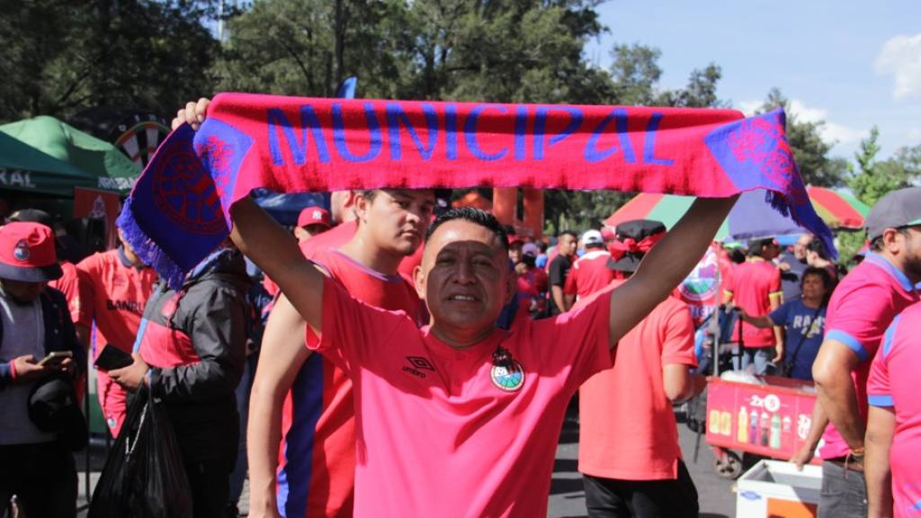 Color del clásico 334 entre Municipal y Comunicaciones | Alex Meoño 