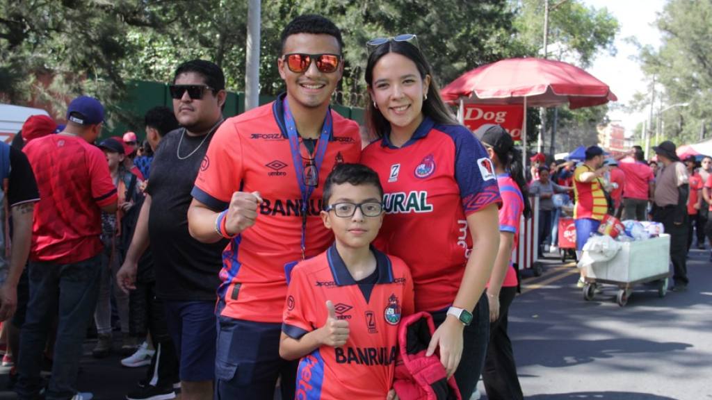 Color del clásico 334 entre Municipal y Comunicaciones | Alex Meoño 